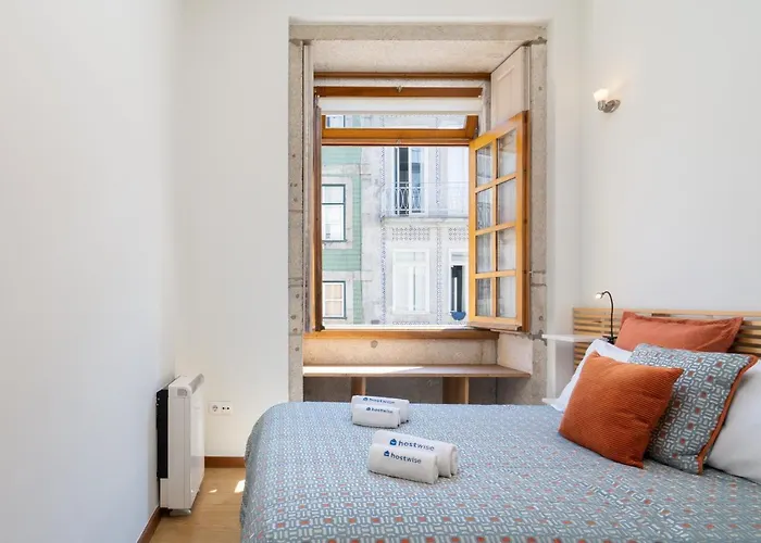 Host Wise - Urban Stylish Flat - Ace Location Porto