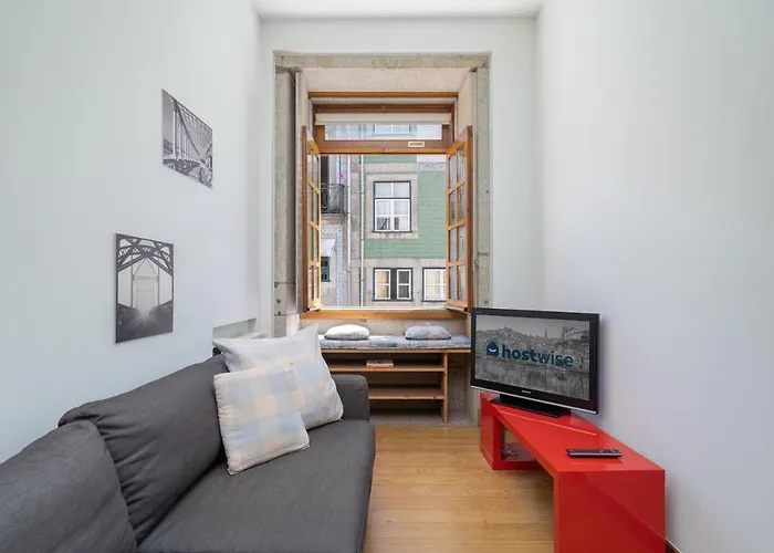 Host Wise - Urban Stylish Flat - Ace Location *