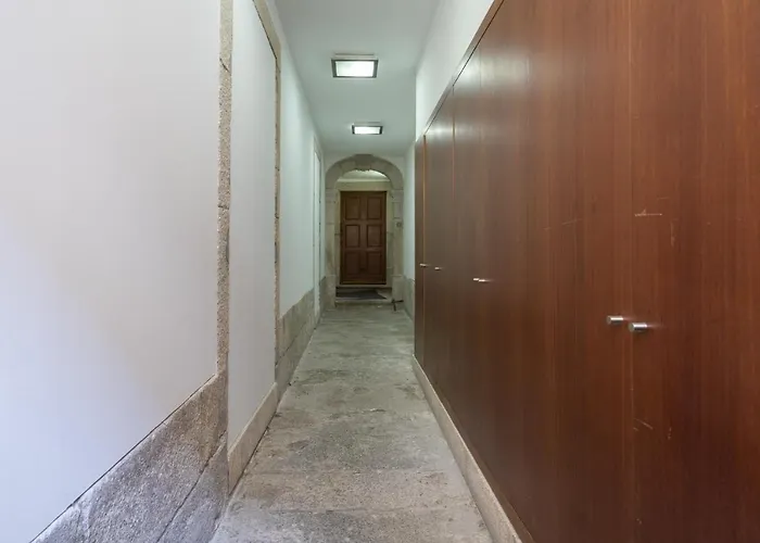 Host Wise - Urban Stylish Flat - Ace Location Lägenhet Oporto